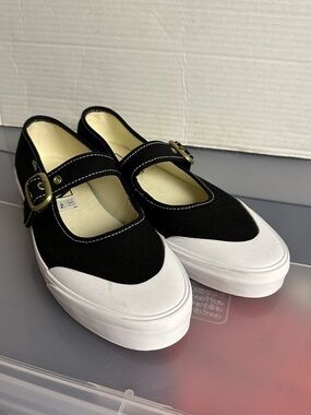 Vans Mary Janes Black and White Shoes